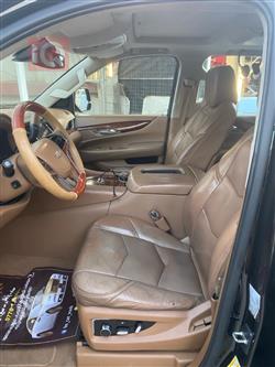 كاديلاك اسكاليد